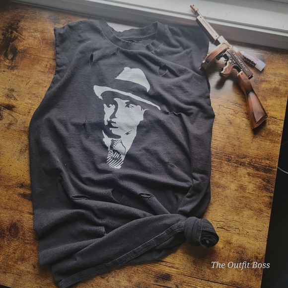 Chicago Outfit Boss "Al Capone" Distressed T-shirt - Picture 2 of 8